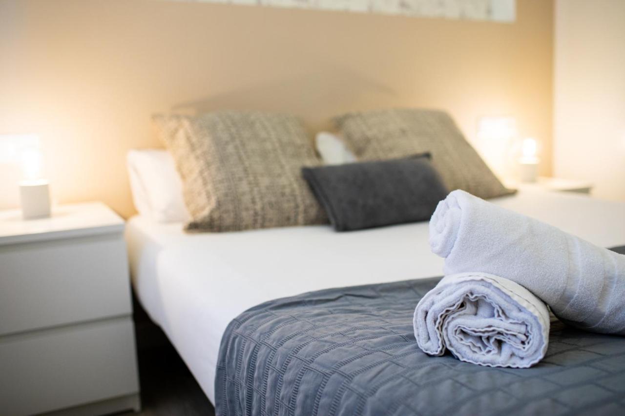 Florit Flats - Cabanyal 3 Bedroom Wifi Ac Terrace Beach Penthouse Valence Extérieur photo